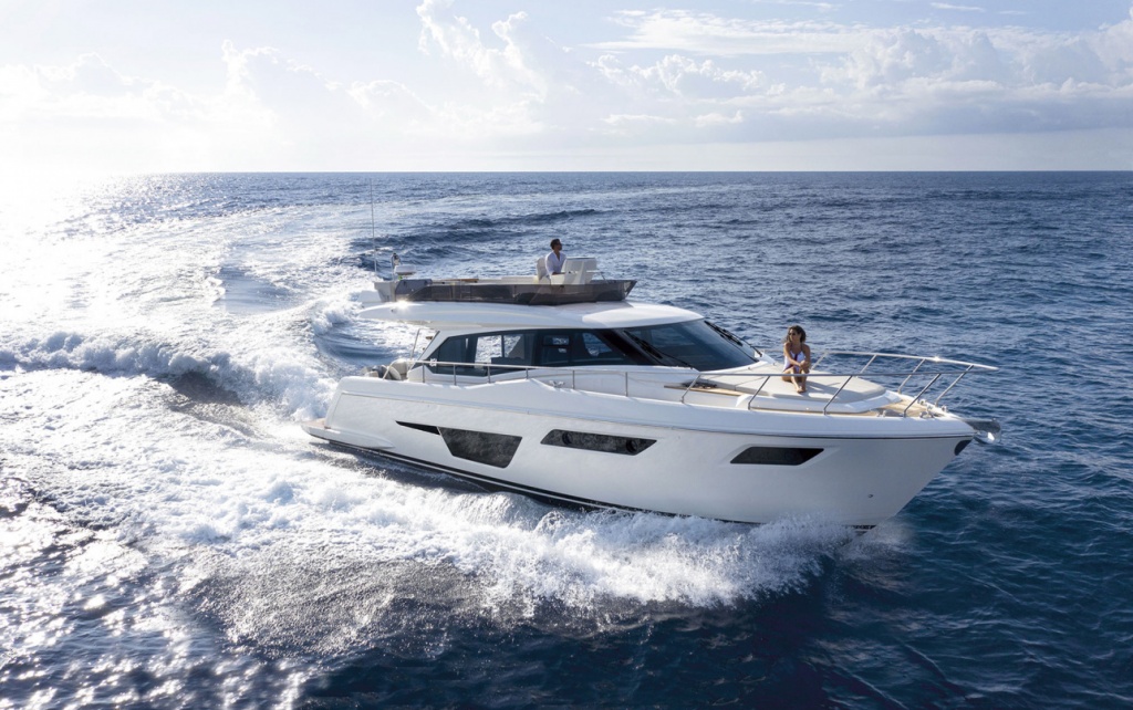 ferrettiyachts500newexteriors_0001_47655.jpg